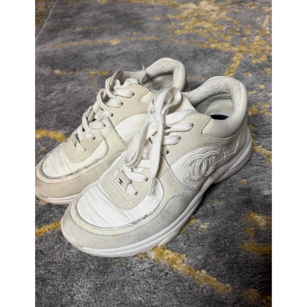 Chanel G34360 Cream White Leather Suede Low Top CC Logo Sneakers Womens 37